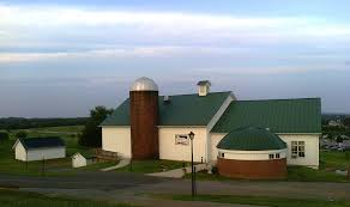 The Franklin Park Arts Center today