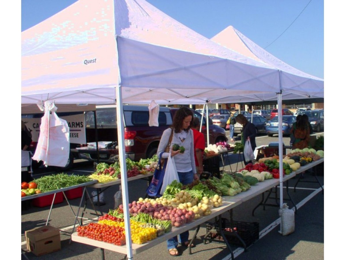 Corn, beans and more at the Leesburg Farmers' Market