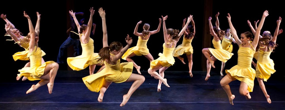 Dancers on the Franklin Park Arts Center stage